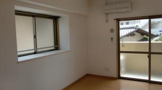 �摜(320x179)�E�g��摜(600x336)