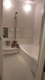 �摜(179x320)�E�g��摜(336x600)