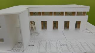 �摜(320x179)�E�g��摜(600x336)