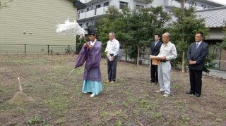 �摜(320x179)�E�g��摜(600x336)