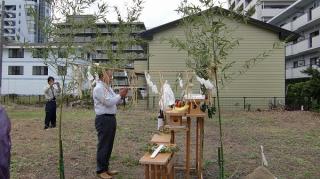 �摜(320x179)�E�g��摜(600x336)