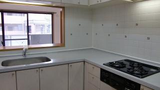 �摜(320x179)�E�g��摜(640x358)