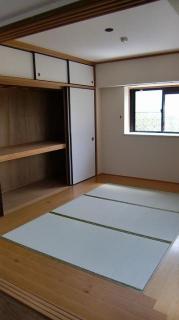 �摜(179x320)�E�g��摜(358x640)