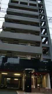 �摜(179x320)�E�g��摜(280x500)