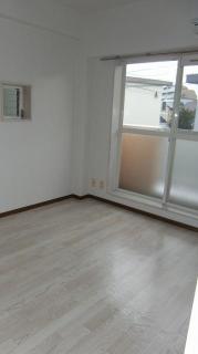 �摜(179x320)�E�g��摜(358x640)