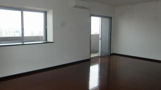 �摜(320x179)�E�g��摜(640x358)