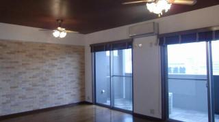 �摜(320x179)�E�g��摜(640x358)